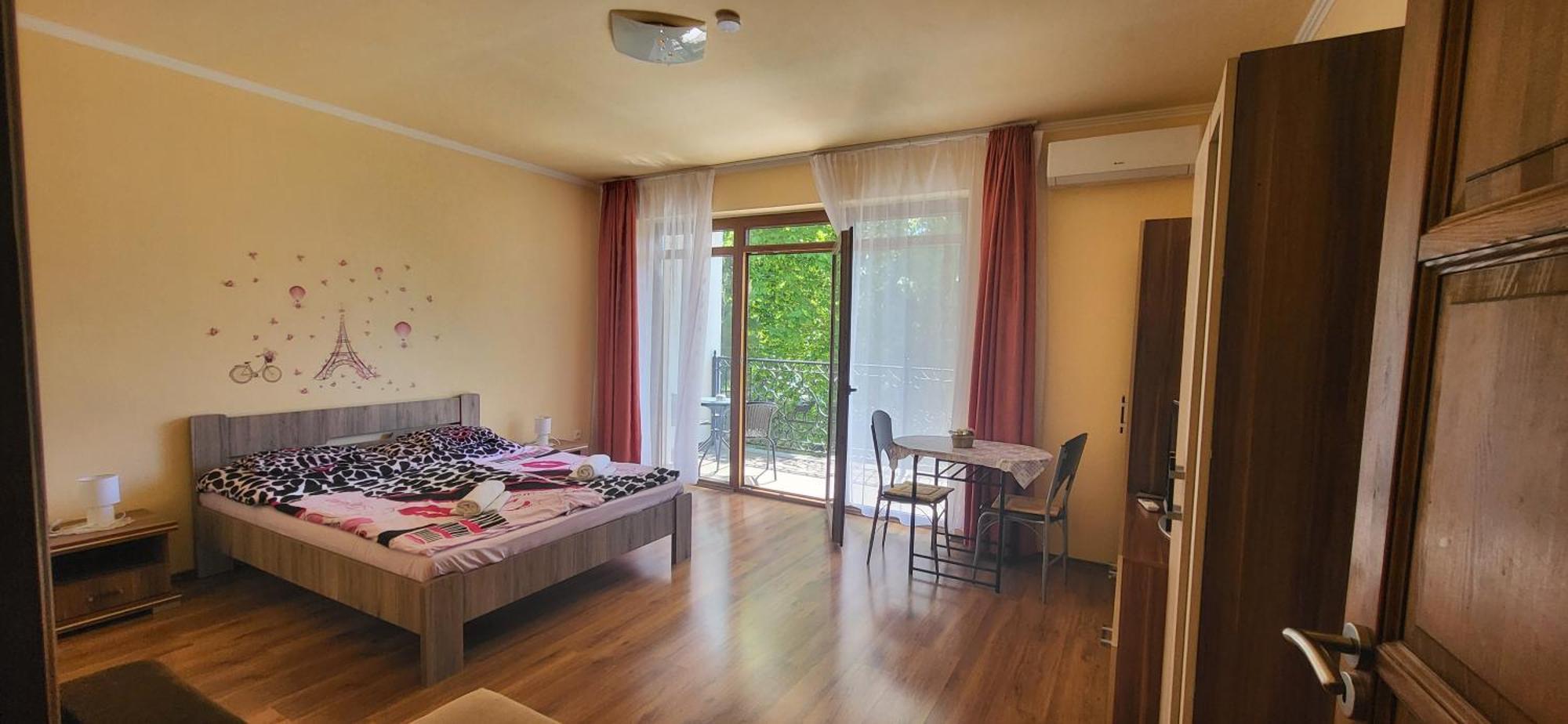 Bástya Apartmanház Sárvár Habitación foto