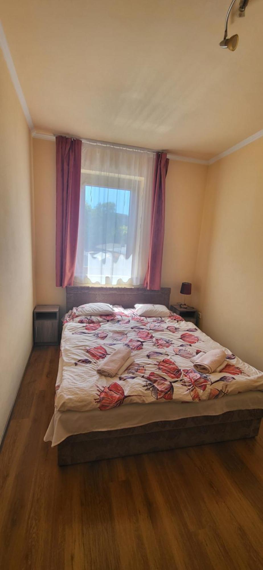 Bástya Apartmanház Sárvár Exterior foto